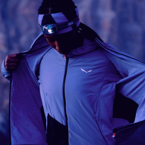 Salewa | ALL | Bild | 2025-09 | Night