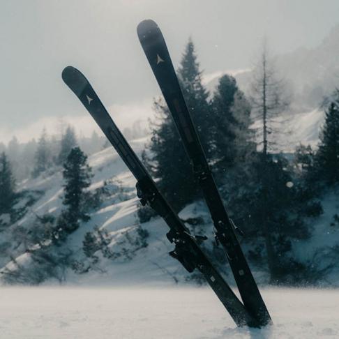 Atomic | ALL | Bild | 2025-09 | Ski