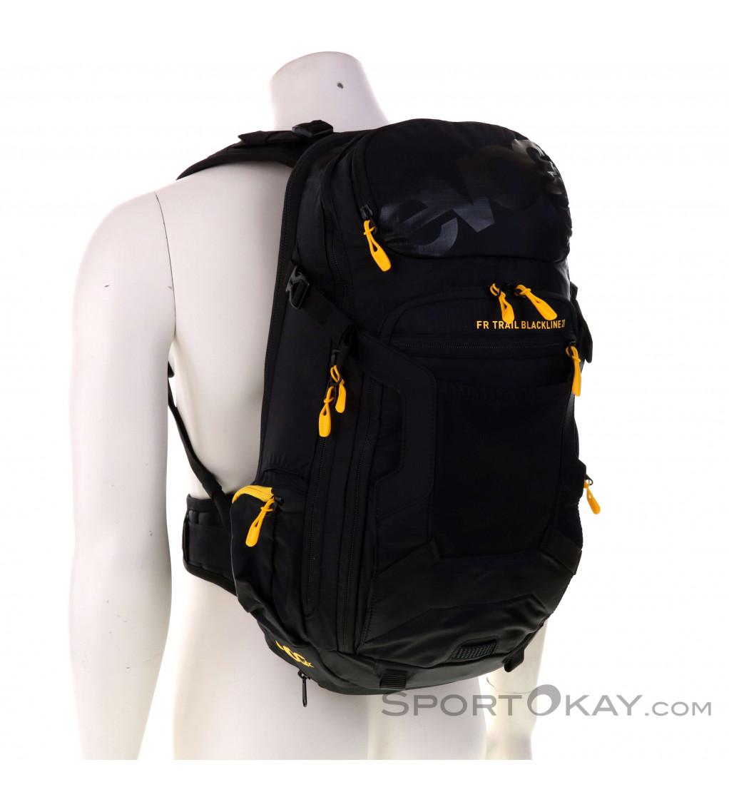 Evoc FR Trail Blackline 20l Bikerucksack mit Protektor